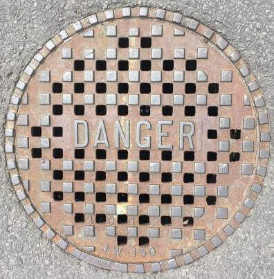 Danger-Zeichen